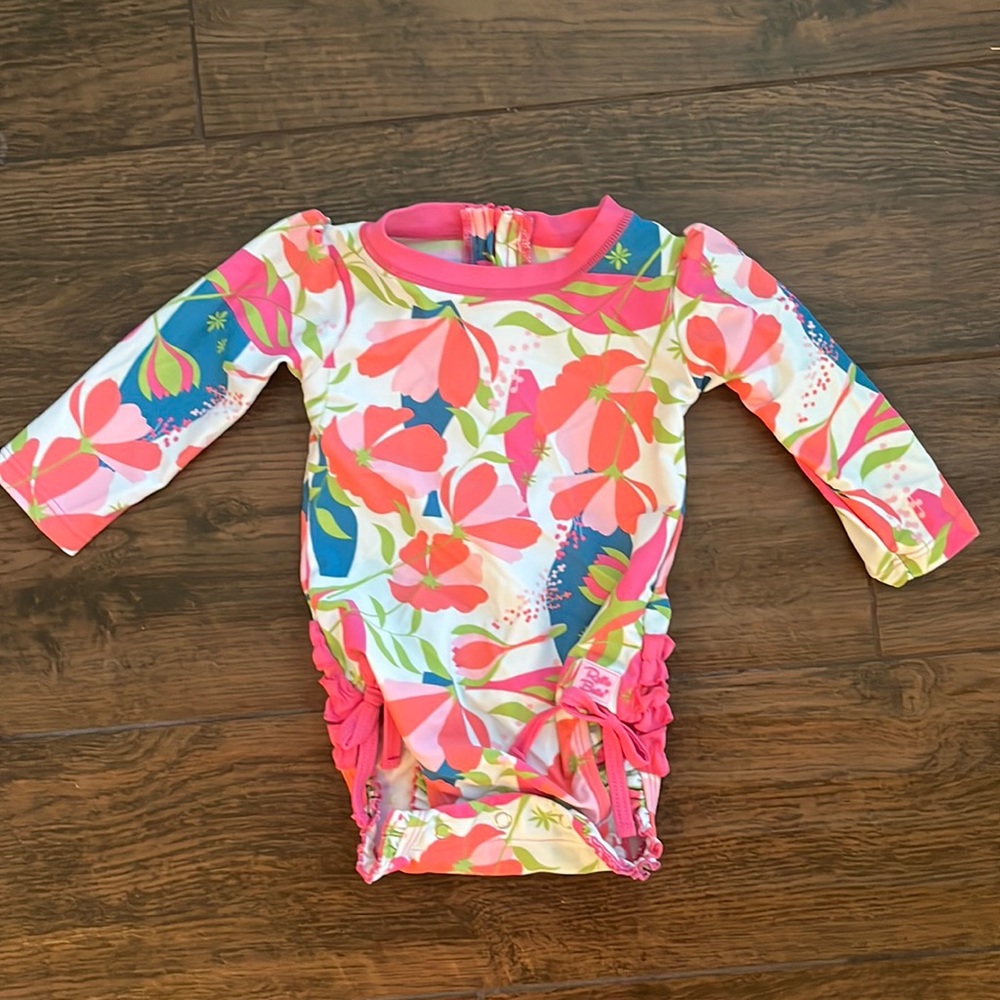 Ruffle Butts baby swimsuit size 6-12 months